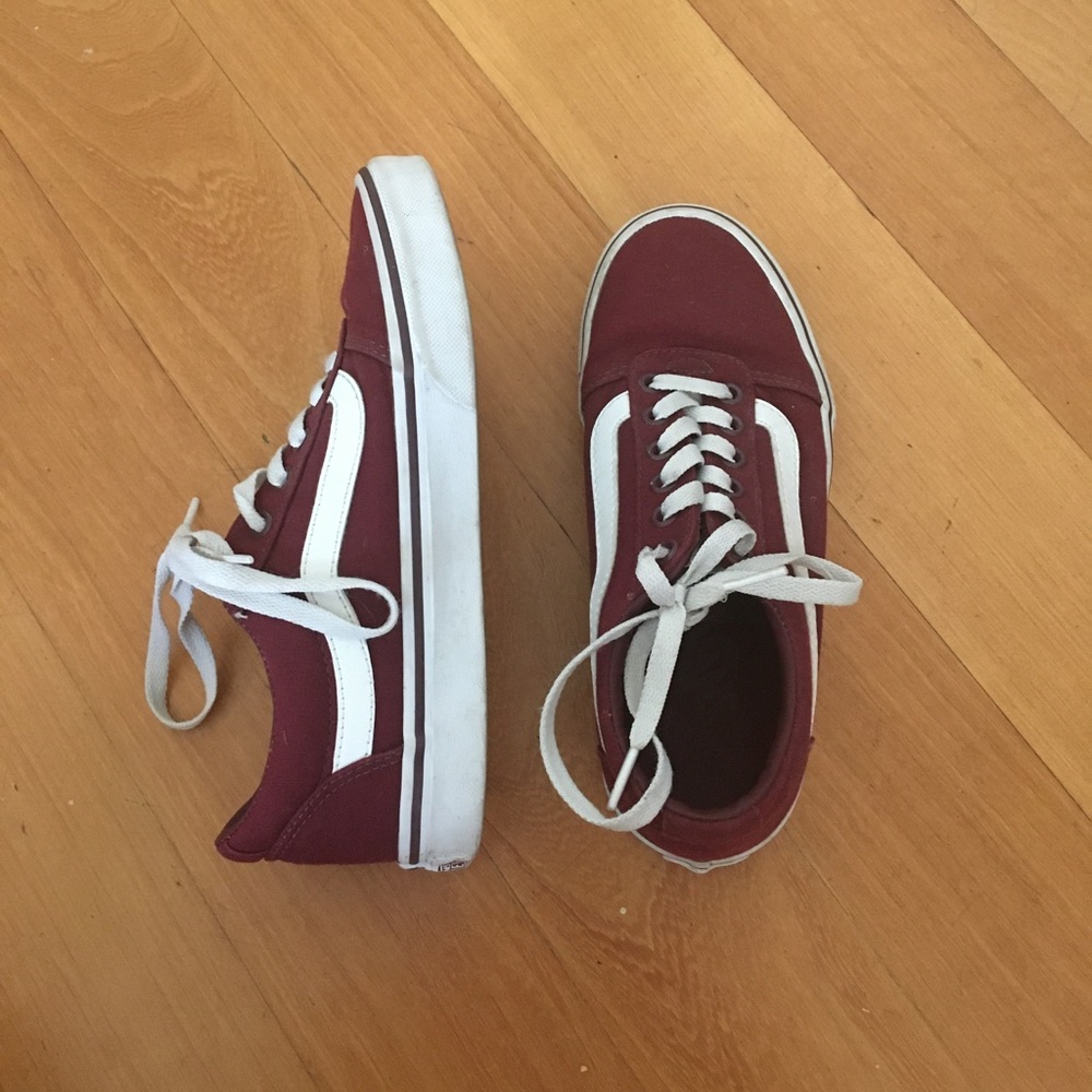 maroon vans
